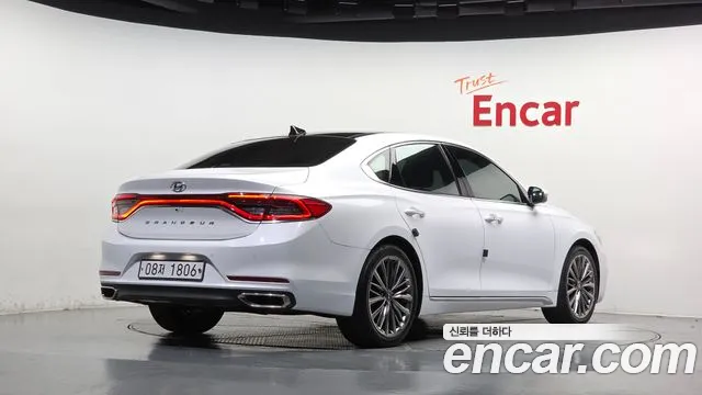 Hyundai Grandeur 2019 thumb 2