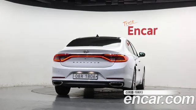 Hyundai Grandeur 2019 thumb 4