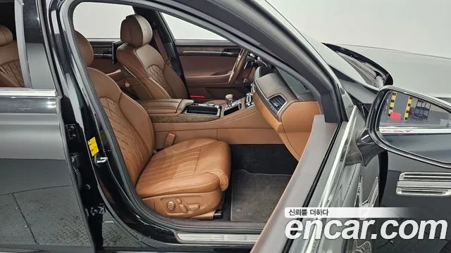Genesis G90 2019 thumb 10