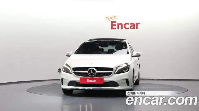 Mercedes-Benz A-Класс 2016 thumb 3