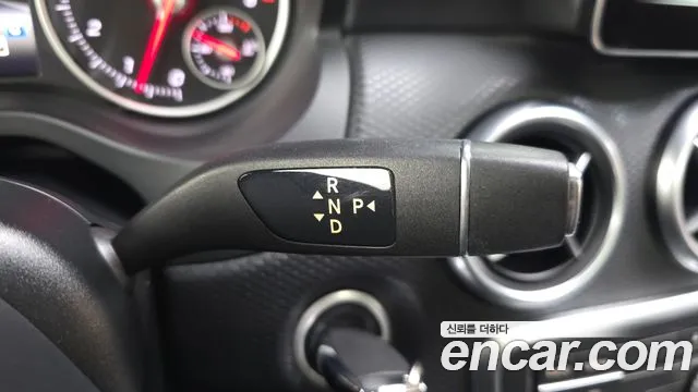 Mercedes-Benz A-Класс 2016 thumb 9