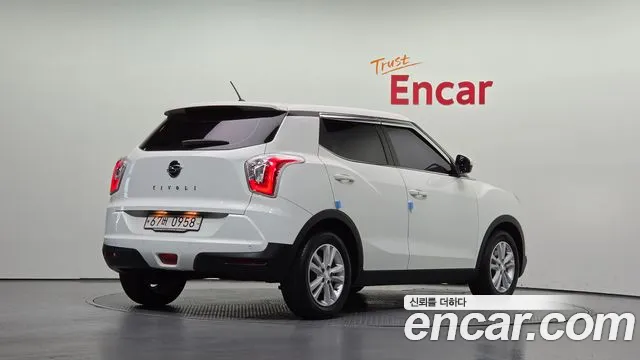 KG_Mobility_Ssangyong TIBOLI 2016 thumb 2