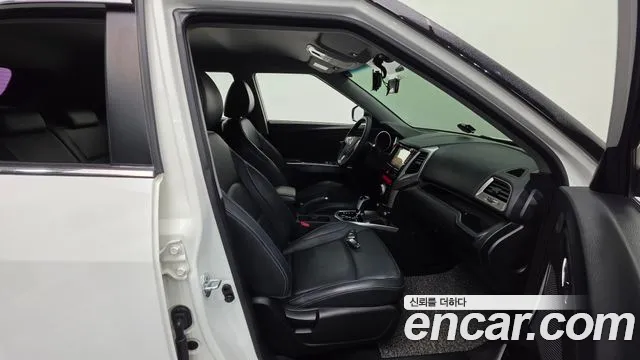 KG_Mobility_Ssangyong TIBOLI 2016 thumb 10
