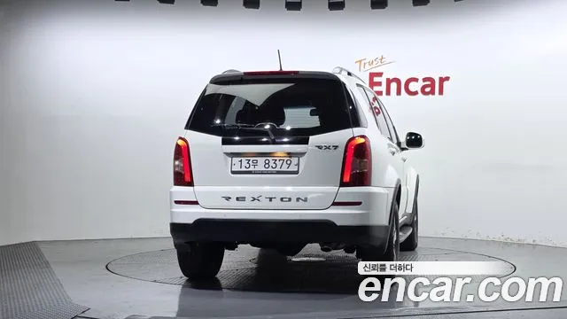 KG_Mobility_Ssangyong Rexton 2015 thumb 4