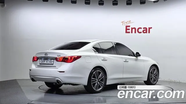 Infiniti Q50 2014 thumb 2