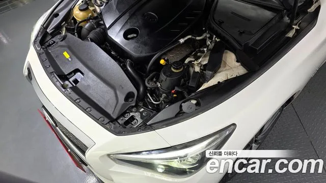 Infiniti Q50 2014 thumb 6