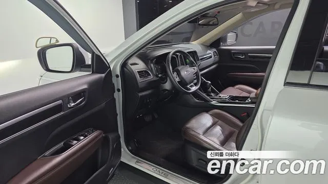 Renault-KoreaSamsung Koleos 2017 thumb 10