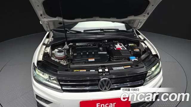 Volkswagen Tiguan 2019 thumb 5