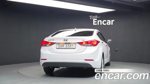 Hyundai Avante 2013 thumb 4