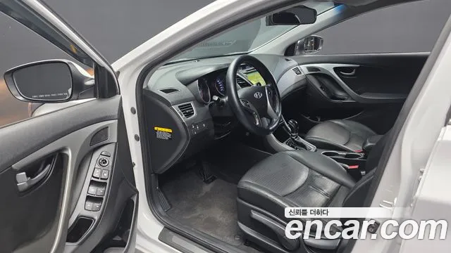 Hyundai Avante 2013 thumb 10