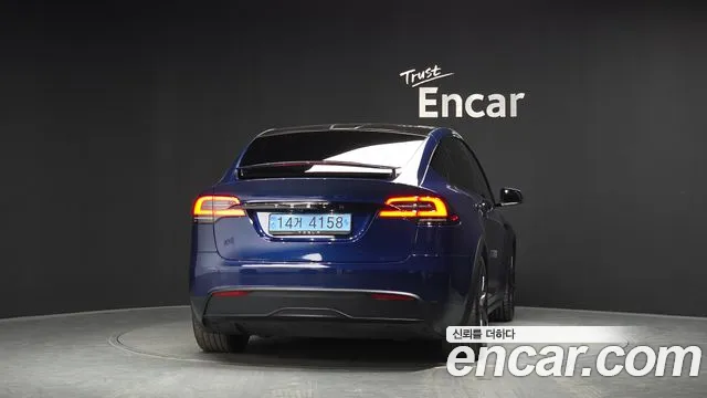 Tesla Model X 2023 thumb 4