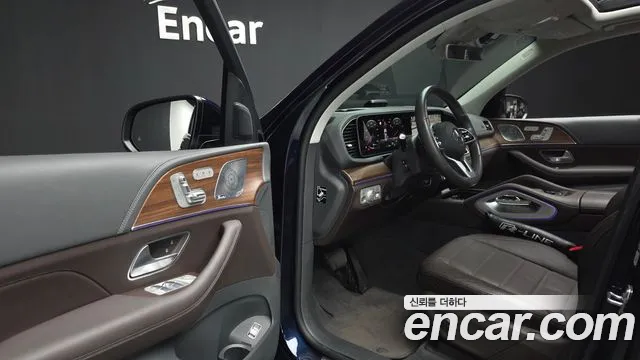 Mercedes-Benz GLE 2020 thumb 10