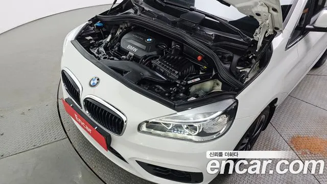 BMW 2-Series 2015 thumb 6