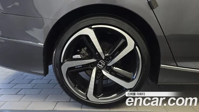 Honda Accord 2018 thumb 5