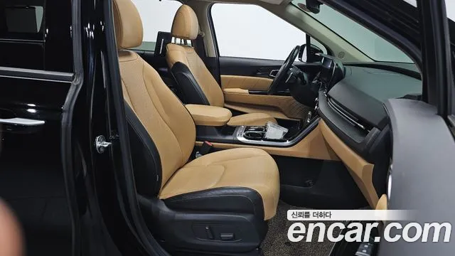 Kia Carnival 2020 thumb 10