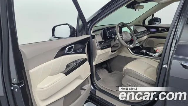 Kia Carnival 2022 thumb 10