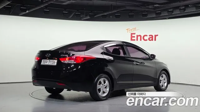 Hyundai Avante 2012 thumb 2