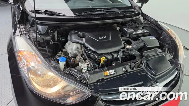 Hyundai Avante 2012 thumb 6