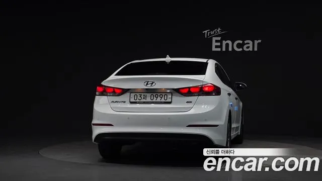 Hyundai Avante 2016 thumb 4