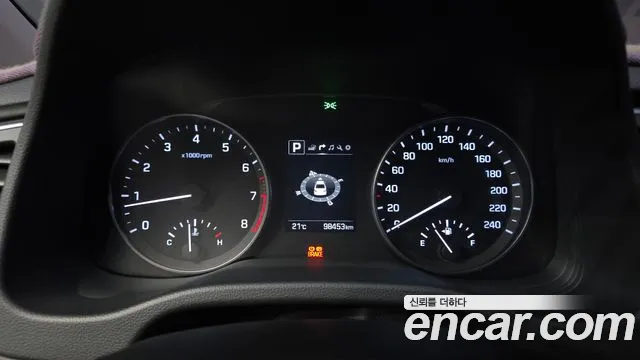 Hyundai Avante 2016 thumb 8