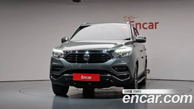 KG_Mobility_Ssangyong Rexton 2018 thumb 3