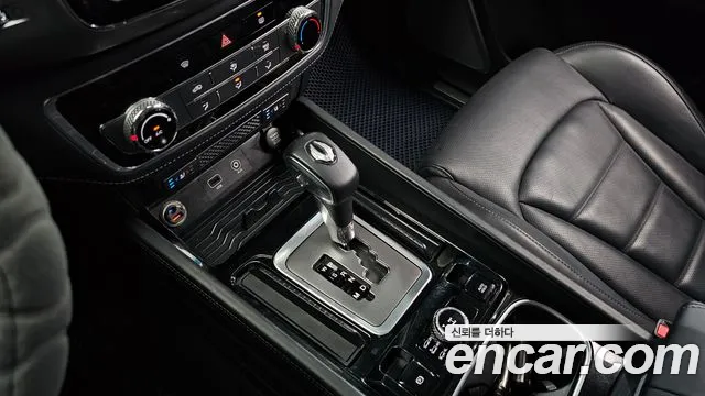 KG_Mobility_Ssangyong Rexton 2018 thumb 9