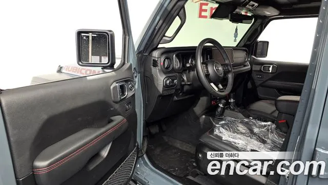 Jeep Wrangler 2025 thumb 10