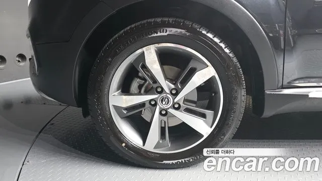KG_Mobility_Ssangyong KORANDO 2017 thumb 5