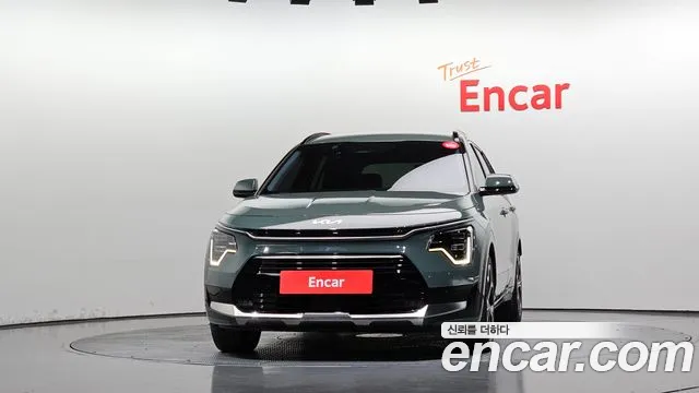 Kia Niro 2022 thumb 3