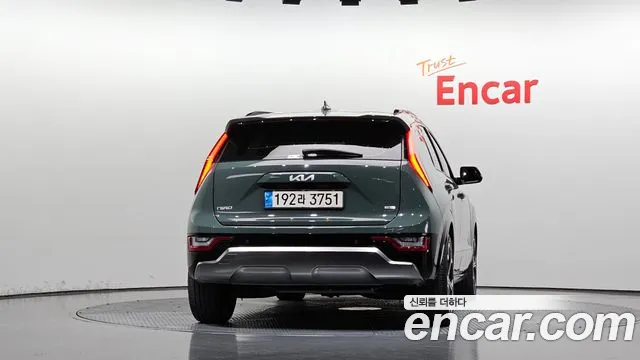 Kia Niro 2022 thumb 4