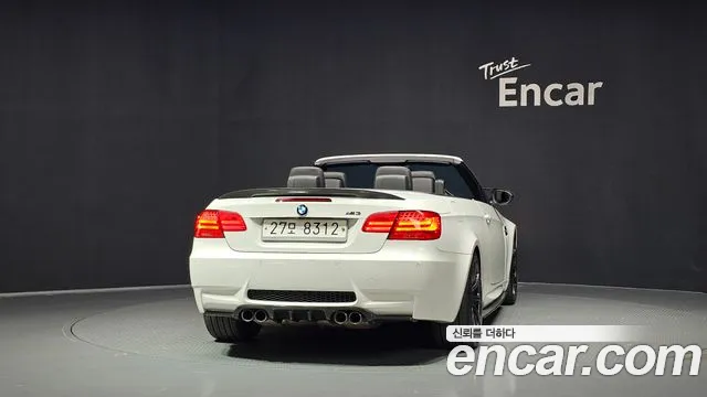 BMW M3 2013 thumb 4