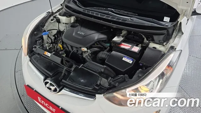Hyundai Avante 2015 thumb 6