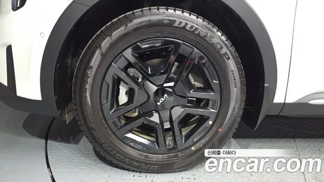 Kia Sorento 2023 thumb 5