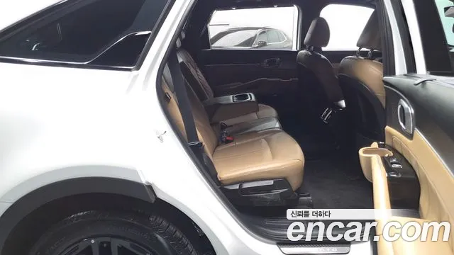 Kia Sorento 2023 thumb 11