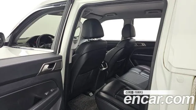 KG_Mobility_Ssangyong Rexton 2018 thumb 12