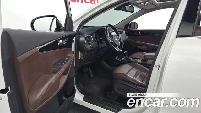 Kia Sorento 2015 thumb 10