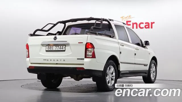 KG_Mobility_Ssangyong KORANDO 2016 thumb 2