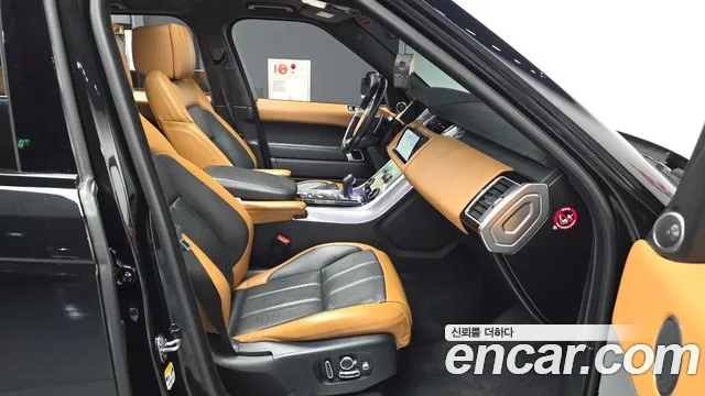 Land Rover Range Rover Sport 2019 thumb 11