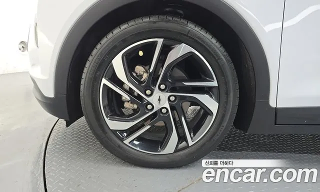 ChevroletGMDaewoo Bolt 2022 thumb 5