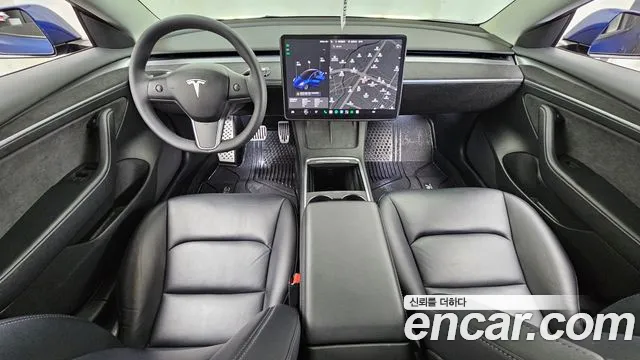 Tesla Model 3 2022 thumb 7