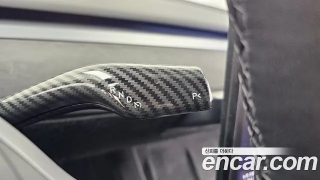 Tesla Model 3 2022 thumb 9