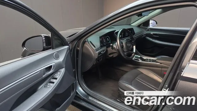 Hyundai Sonata 2021 thumb 10