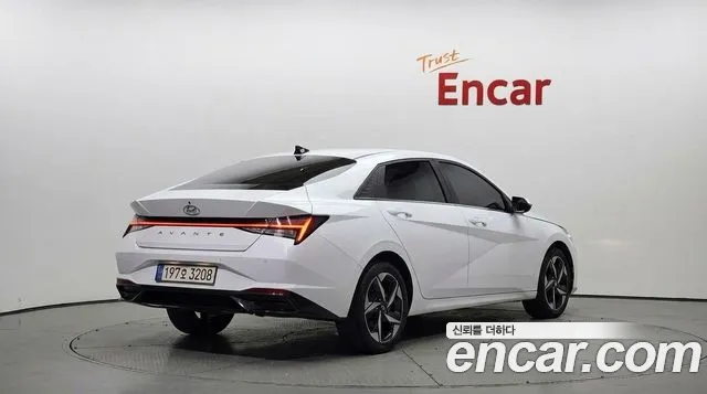 Hyundai Avante 2022 thumb 2