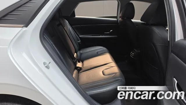 Hyundai Avante 2022 thumb 11