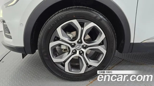 Renault-KoreaSamsung Arkana 2020 thumb 5
