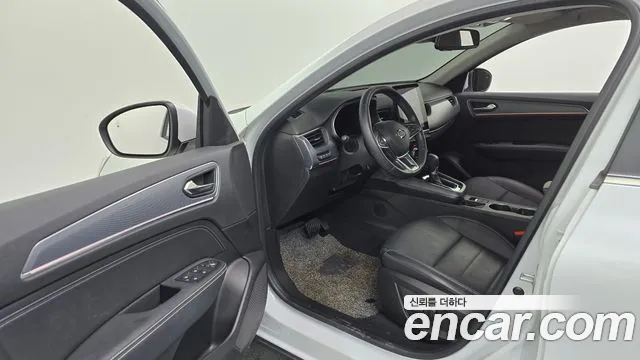 Renault-KoreaSamsung Arkana 2020 thumb 10