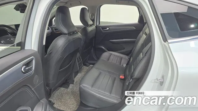 Renault-KoreaSamsung Arkana 2020 thumb 11