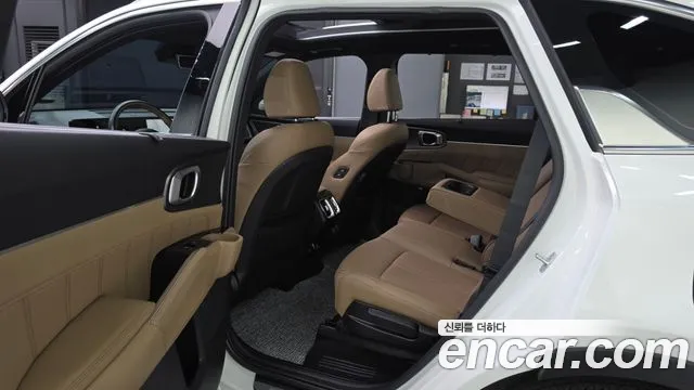 Kia Sorento 2023 thumb 11