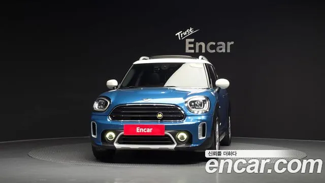 MINI Countryman 2021 thumb 2