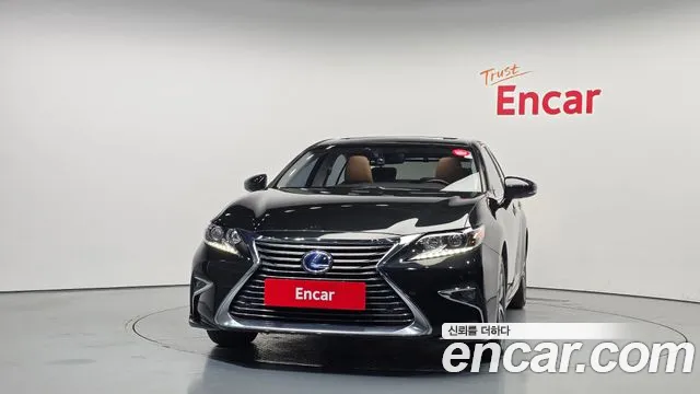 Lexus ES 2018 thumb 3